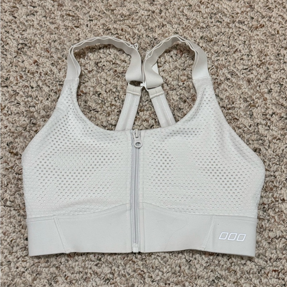 Lorna Jane White Sports Bra